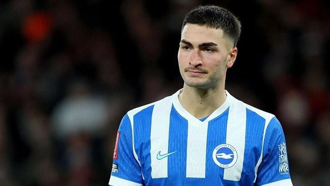 mk体育官方网站-天空：巴黎FC有意布莱顿中卫科波拉，但达成协议的可能性不大