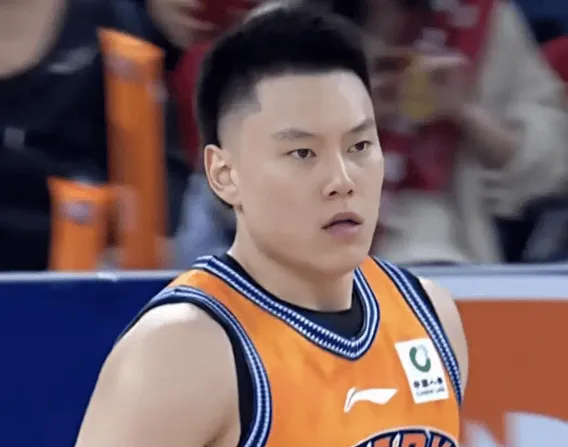 mk体育官网首页-差距！上海半场三分18投12中&amp;amp;命中率66.7%，宁波仅为23.5%